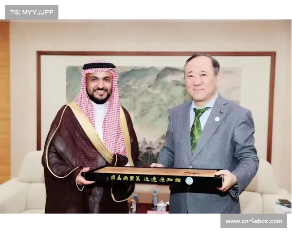 阿卜杜勒-拉赫曼・亚赫亚耶夫33秒速胜，视频刷屏社交媒体。